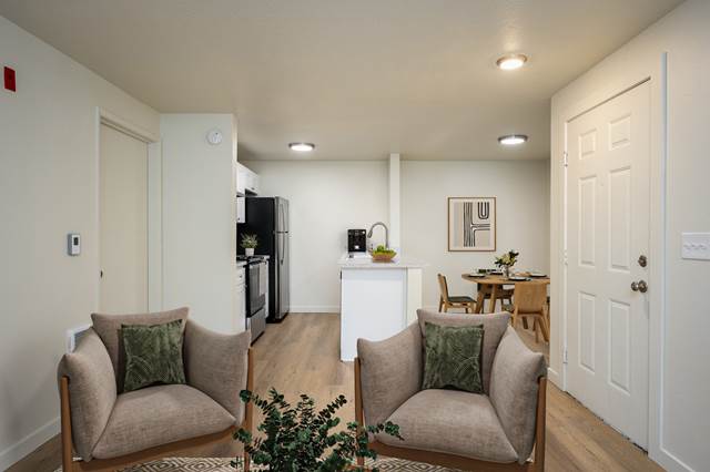 1-bedroom apartment at Glen Ridge Apartments in Beaverton, OR